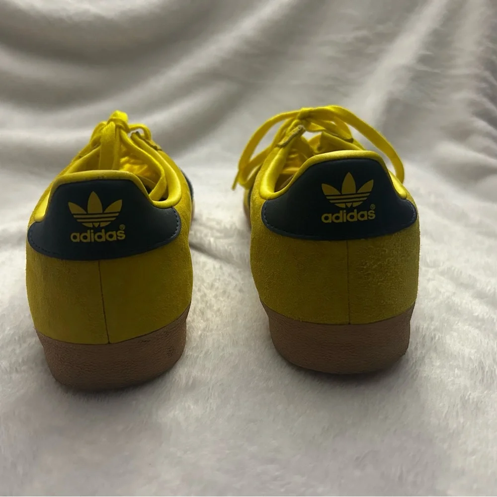 NWOT Adidas Gazelle Men’s Size 8 Suede Yellow Shoes - Picture 6 of 8